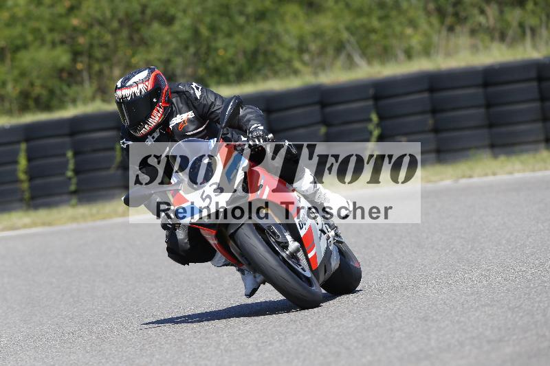/48 25.08.2025 Cornu Master School ADR/gruen-vert/53